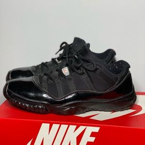Custom Jordan 11 lows